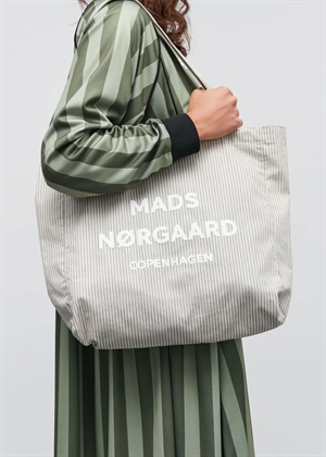 Athene Broma AOP Shopper bag Four Leaf Clover/Whitecap Mads Nørgaard 
